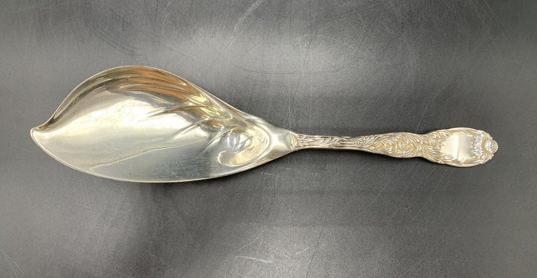 Rare Tiffany & Co. Chrysanthemum Sterling Silver Fish: Chrysanthemum by Tiffany and Co Sterling Silver Fish Server with Design 11 1/4" long. 5.19 Troy oz. In excellent condition.