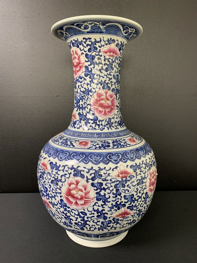 Chinese Underglaze White, Blue & Red Flowers Vase (1 of 8)
