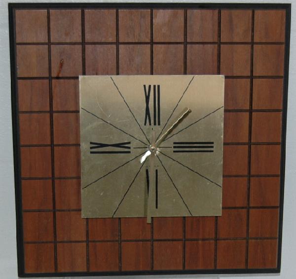 "UNIQUE" WALL CLOCK
