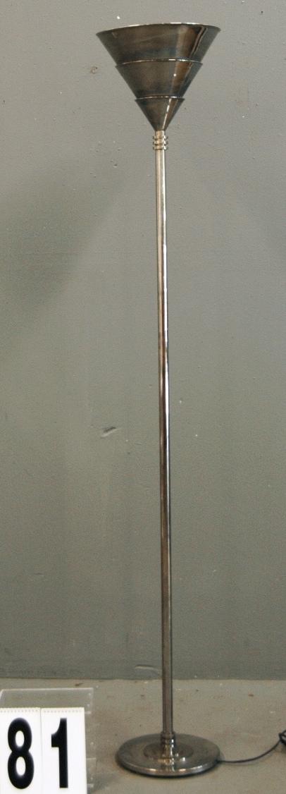 NESSEN FLOOR LAMP: SIGNED NESSEN FLOOR LAMP WITH DIMMER SWITCH FOOT CONTROL, CHROME AND GOLD ACCENTS, C 1965, 72H.
