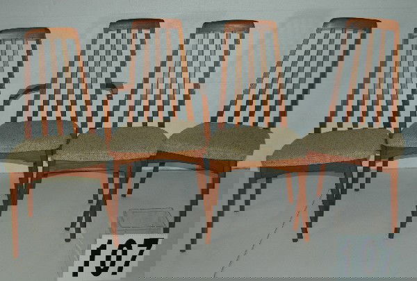 SET OF 4 "EVA" CHAIRS: SET OF 4 EVA SOLID TEAK DINING CHAIRS DESIGNED BY BRUNO MATHSSON FOR MOBLER, MADE IN SWEDEN, BRANDED LOGO, ONE ARM CHAIR, 3 SIDES, 37.5H.