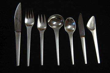 GEORG JENSEN STERLING FLATWARE: GEORG JENSEN STERLING FLATWARE DESIGNED BY HENNING KOPPEL, "CARAVEL" PATTERN, 94 PIECES INCLUDING SERVING PIECES, ORIGINAL STORAGE CHEST, ALSO INCLUDES ORIGINAL BILL OF SALE DATED 1960. 12 DK, 12 DF,