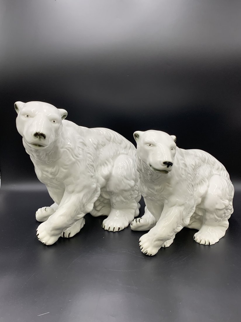 Pair of Royal Dux Porcelain Polar Bears Figurines (1 of 16)