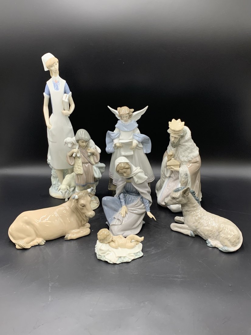 Porcelain Figurines & Statuettes for Sale at Auction Porcelain Figurines & Statuettes for Sale at Auction