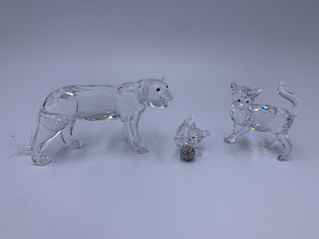 3 Swarovski Crystal  Tiger & Cats Figurine (1 of 16)