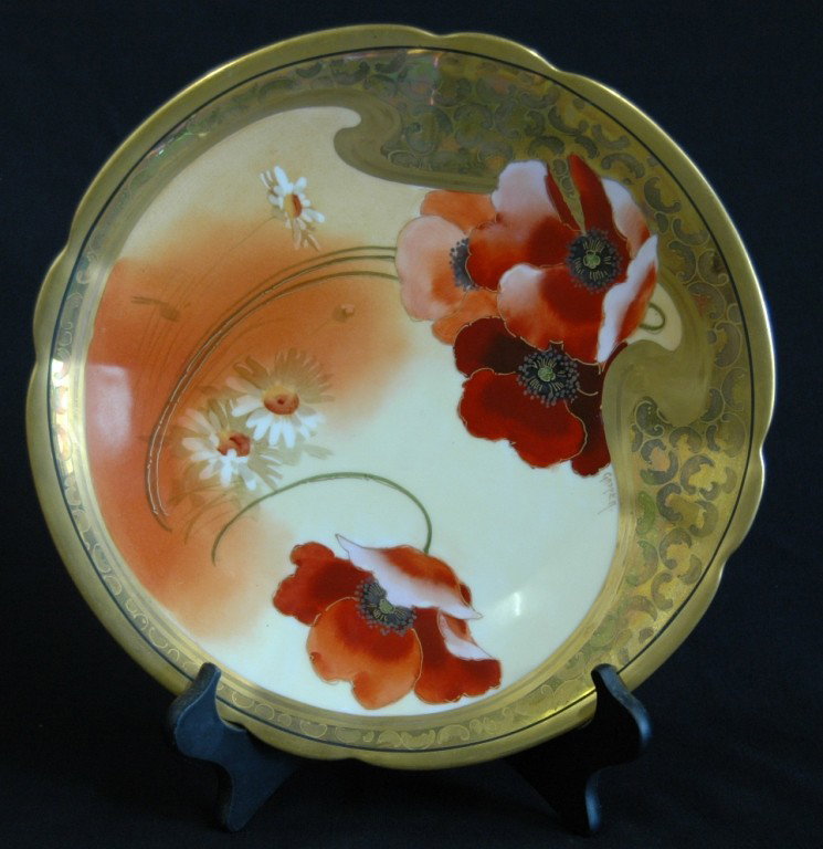 Pickard Poppy and Daisy Charger: Pickard Poppy and daisy charger, artist signed Gasper, heavy gold with big red poppies and little daisies, Charles Ahrenfeldt factory Limoges blank, 12. 5 dia. c 1909-10.