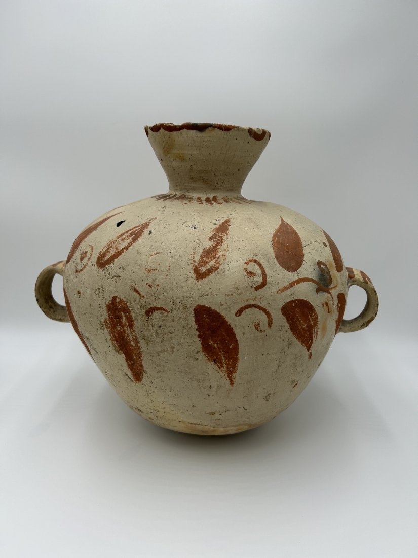 Large Pre-Columbian Pottery Vessel (1 of 15)