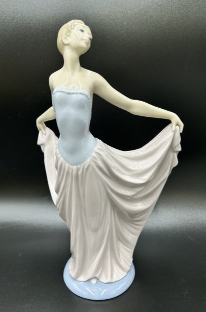 Lladro Porcelain  Dancer Figurine No.5050 (1 of 9)