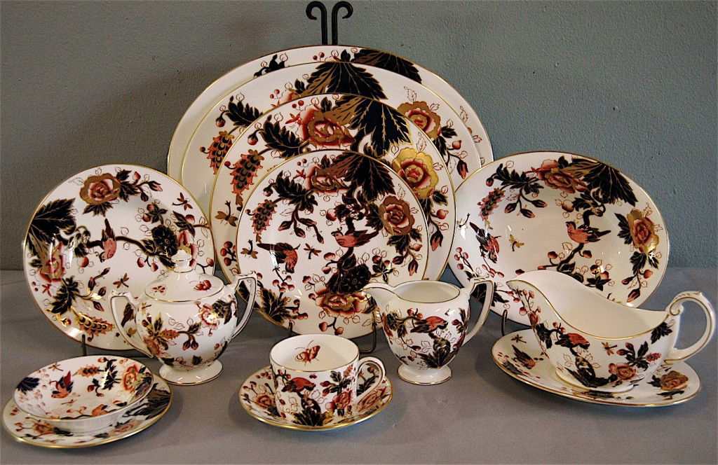 Coalport "Hong Kong"China Service: Coalport "Hong Kong" china service for 12, plus extras. Place settings include 12 each: 10.75" dinner plates, 8" salad plates, 5" fruit bowls, 6.25" bread plate, cup, saucer, 8" rim soup bowls. Extras