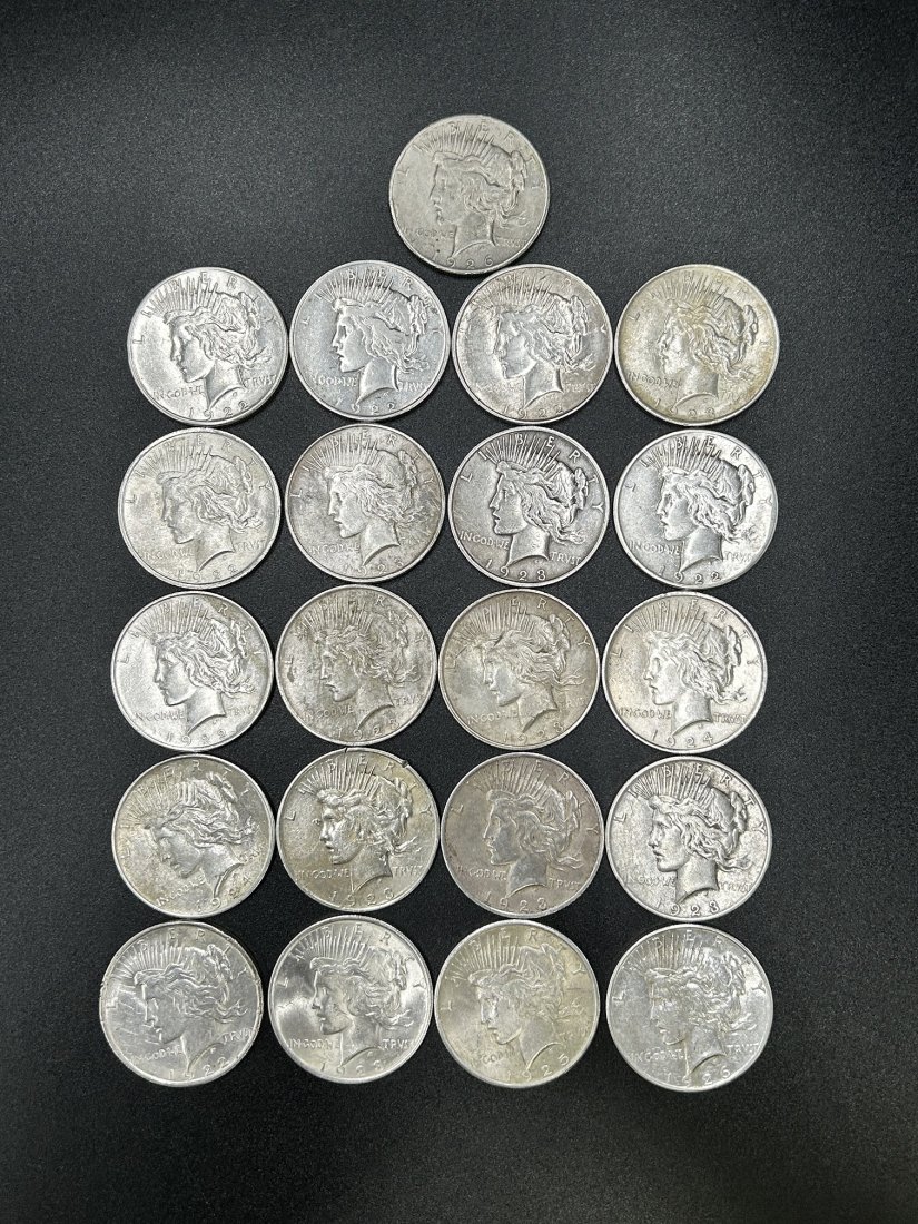 Lot of 21 U. S. Silver Peace Dollars- 1922-1926 (1 of 8)
