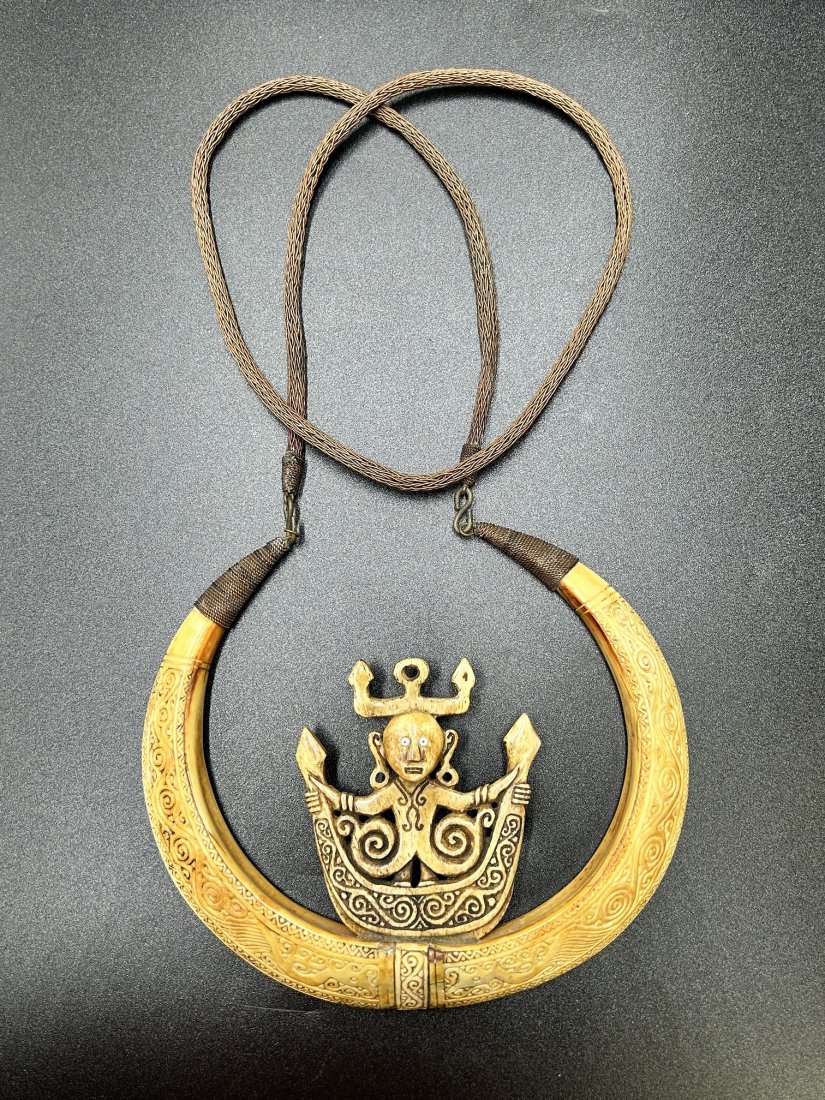 Balinese Tiger Carved Wild Boar Pigs Fang Native Necklace (1 of 9)