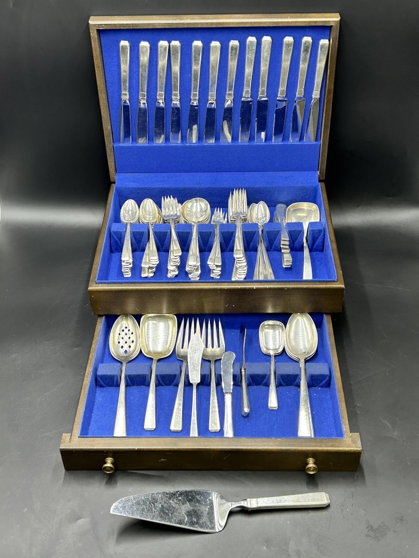 Towle "Craftsman" Pattern Sterling Silver Flatware 119 Troy OZ (1 of 11)