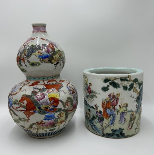 Pair of Contemporary Chinese Famille Rose Brush Pot & Wucai Vase: Pair of Contemporary Chinese Famille Rose Brush Pot & Wucai Vase. The body or the brush pot depicts a gathering scene in bright colors. The brush pot measures 7 3/4" tall x 8" diameter. The Wucai vase