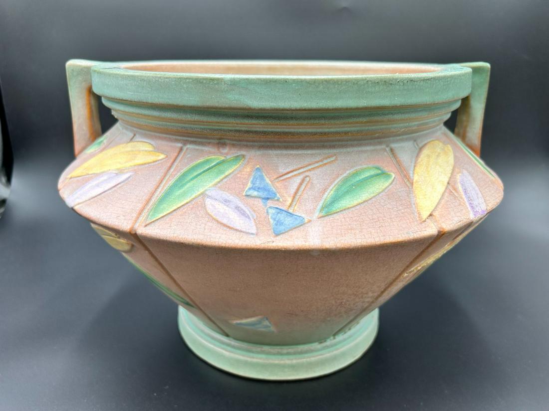 1920's Roseville Futura Tan Art Pottery Jardiniere Planter 616-10 (1 of 13)