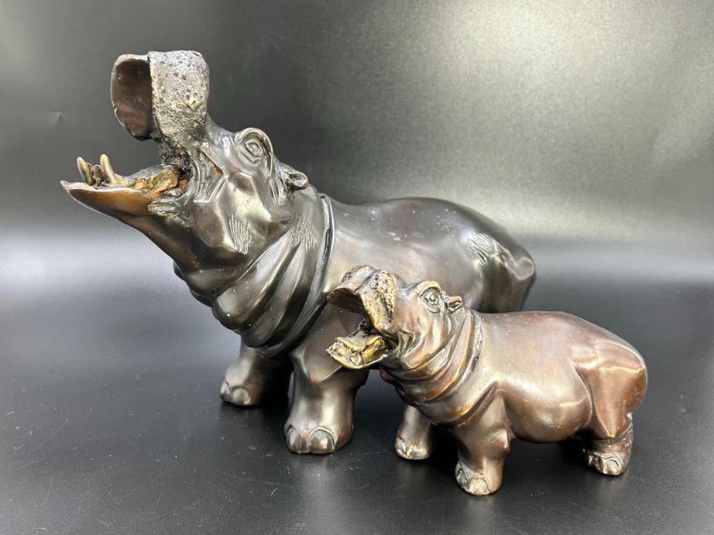 Pair of Bronze Hippopotamus Statues Mother & Calf (1 of 15)