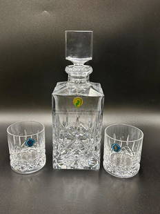 New Waterford Crystal Lismore Square Decanter and Rocks Glass Set: New Waterford Crystal Lismore Square Decanter and Rocks Glass Set. Stunning Waterford Lismore Connoisseur features a 15.5 oz. crystal decanter perfectly accompanied by a set of two 5 oz. tumblers. The