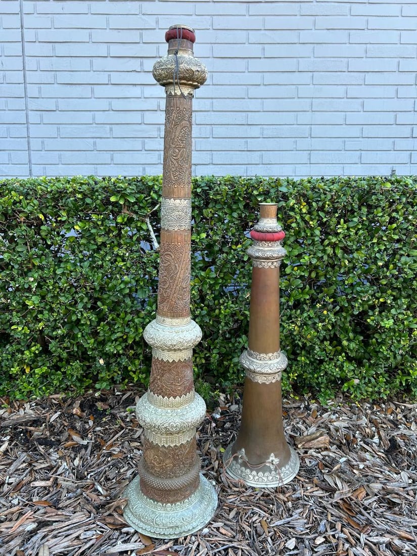 2 Tibetan Tribal Copper & Brass Long Horns (1 of 20)