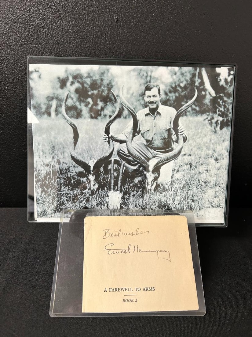 Autographed Paper ERNEST HEMMINGWAY "A Farewell to Arms" Book 1 with Photo Copy (1 of 5)