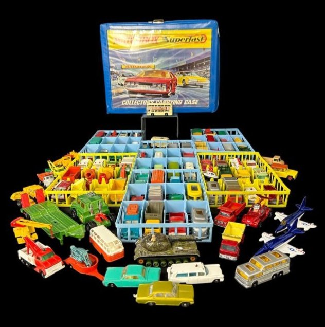 Giant Estate Lot of Vintage Lesney Matchbox Cars & Trucks England 75 pieces (1 of 19)