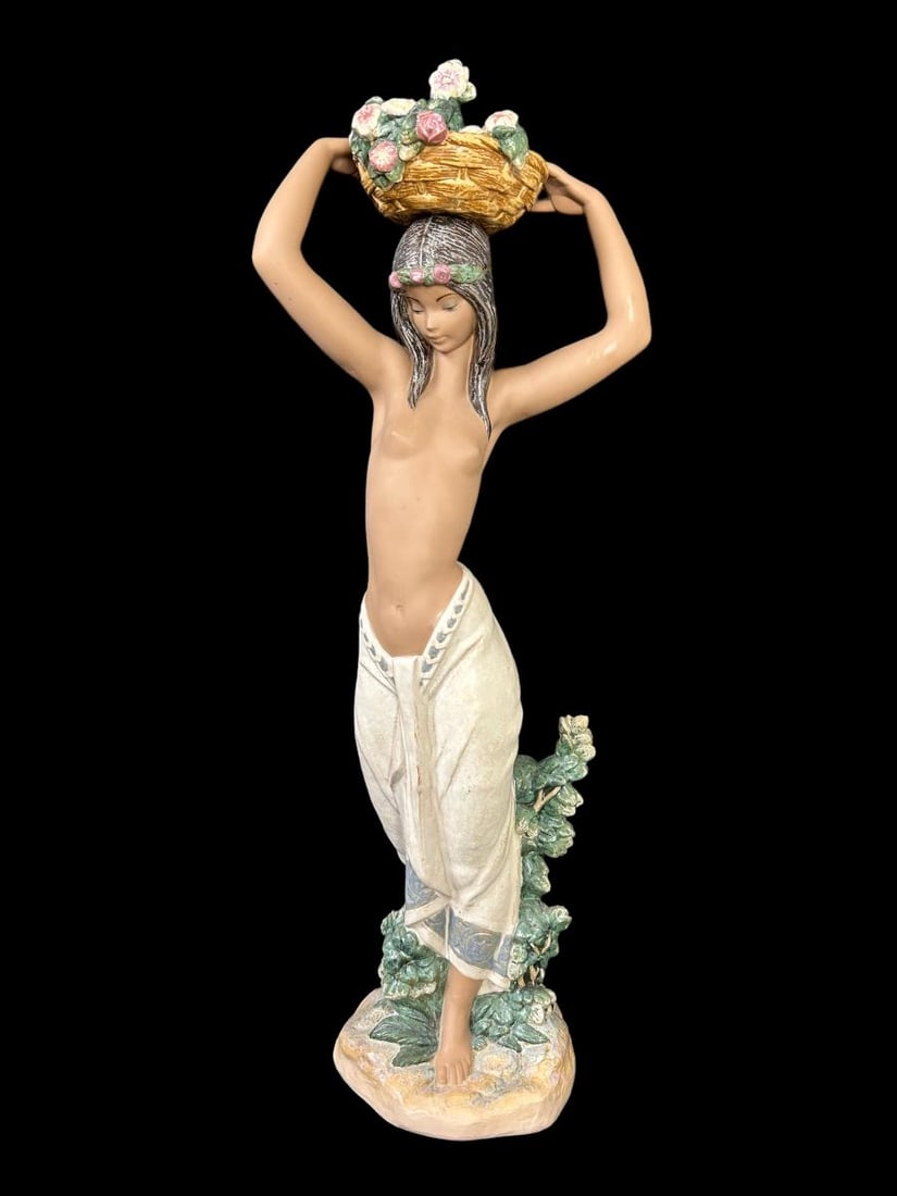 Large Lladro 30" Native Woman Figurine Statue #3502 1978 (1 of 16)