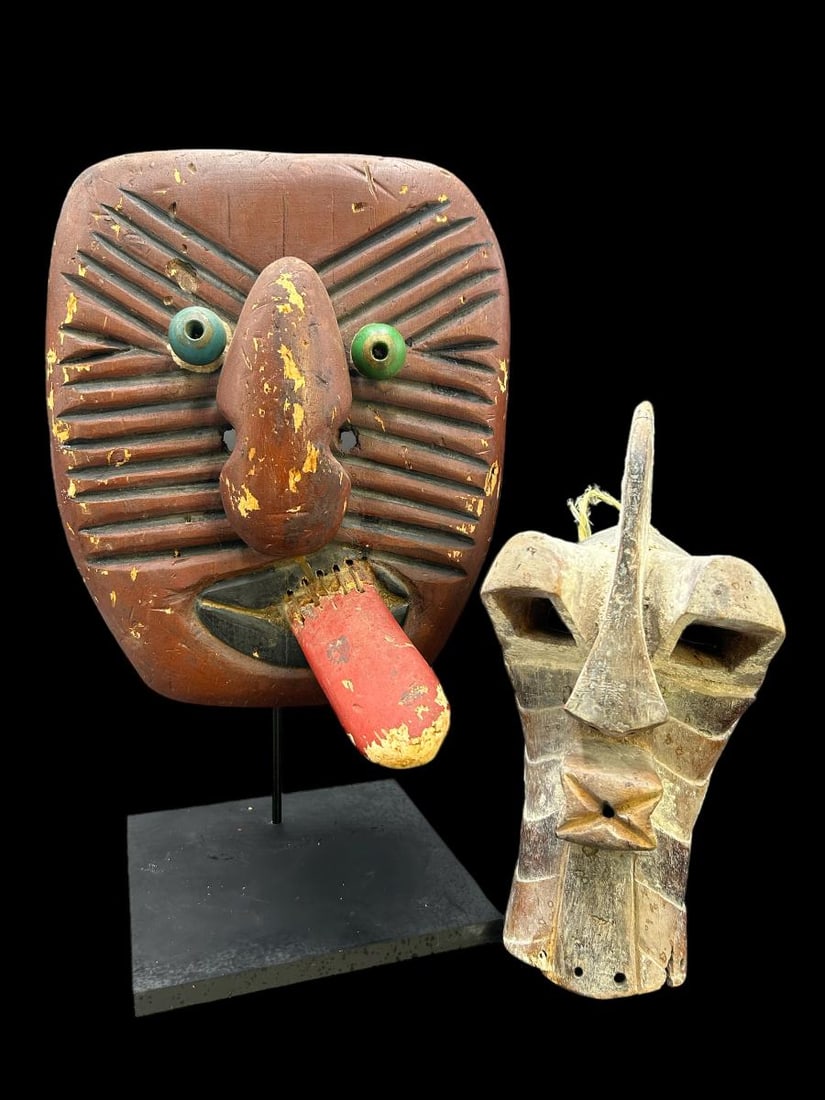 Lot of 2 African Wooden Primitive Tribal Masks Kifwebe & Painted Tongue (1 of 16)