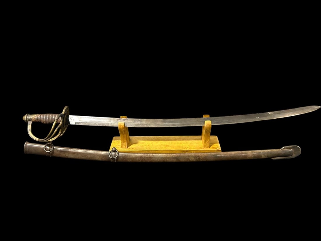 1859 U.S. Light Cavalry Civil War Sword (1 of 17)