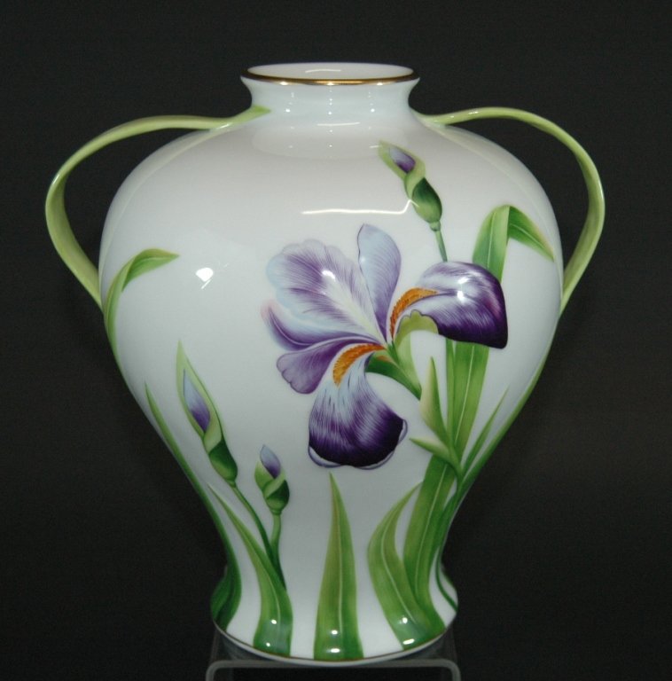 123 Herend Iris Porcelain Vase Jan 20 2013 A 1 Auction In Fl