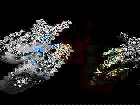 Lot of 3 Jay Strongwater Enameled Miniature Trinket Boxes: Lot of 3 Jay Strongwater Enameled Miniature Trinket Boxes. Jay Strongwater primarily uses Swarovski crystals in his hand-crafted designs, which are often complemented by semi-precious stones. This is