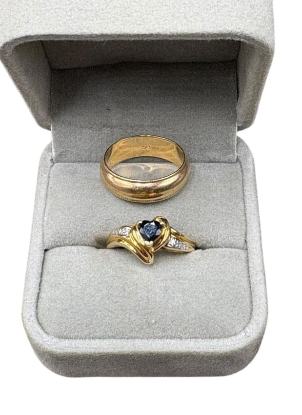 Estate Lot of 2 - 14k Yellow Gold Band & Sapphire & Diamond Ring 8 Grams total (1 of 12)