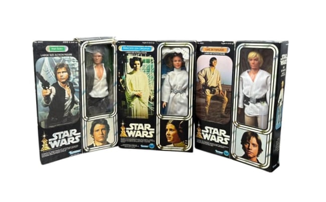 1977-78 Lot of 3 STAR WARS Action Figures - Han Solo, Princess Leia & Luke Skywalker + boxes: 1977-78 Estate Lot of 3 STAR WARS Action Figures - Han Solo, Princess Leia & Luke Skywalker with boxes. 3 Star Wars action figure by Kenner 1977-78. 1). Han Solo #39170. Clothing, removeable
