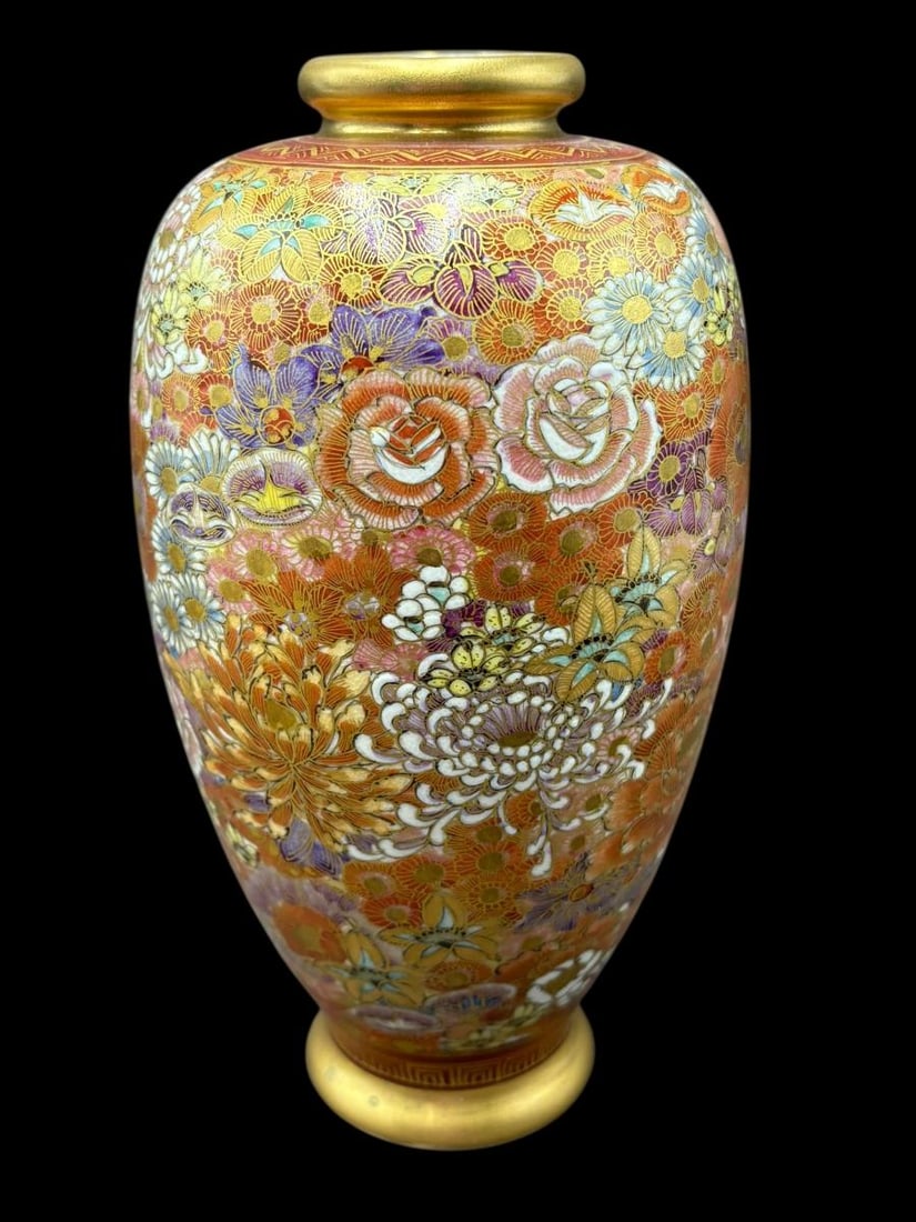 Beautiful Japanese Satsuma Porcelain Floral Vase (1 of 12)