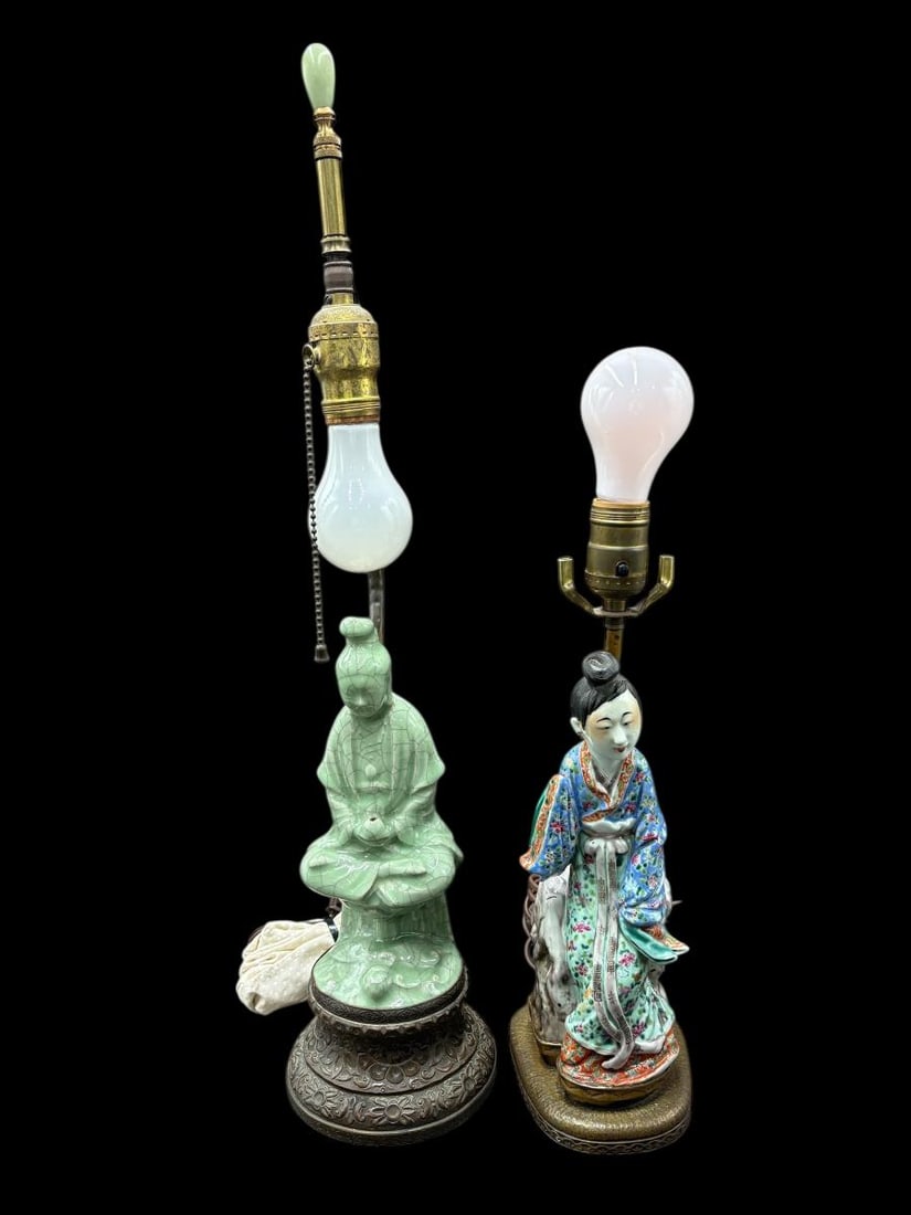 Estate Lot of 2 Chinese Figural Lamps - Crackle Glaze & Famille Rose Porcelain: Estate Lot of 2 Chinese Figural Crackle Glaze & Famille Rose Porcelain Lamps. 1- Antique Chinese Qing Guanyin Kwan Yin Buddah figure lamp green crackle glaze. In working condition, slight age