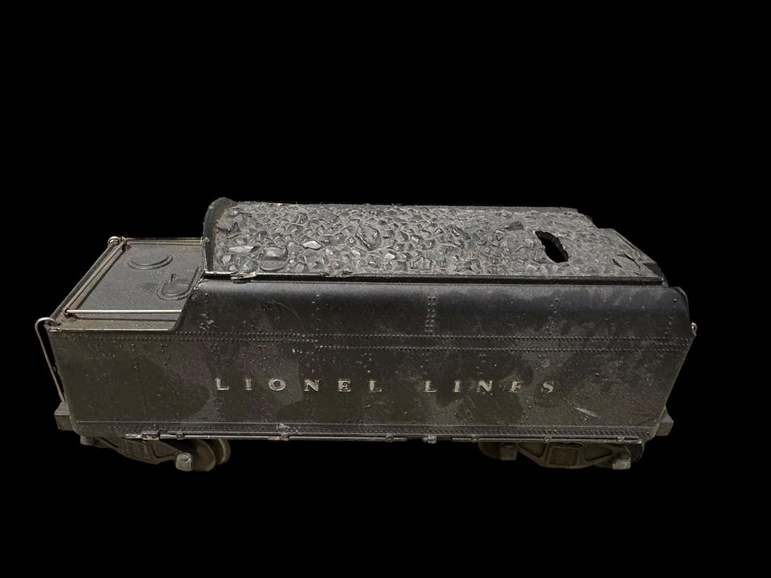 Estate Lot of 7 Vintage Lionel Trains - O Gauge - 8