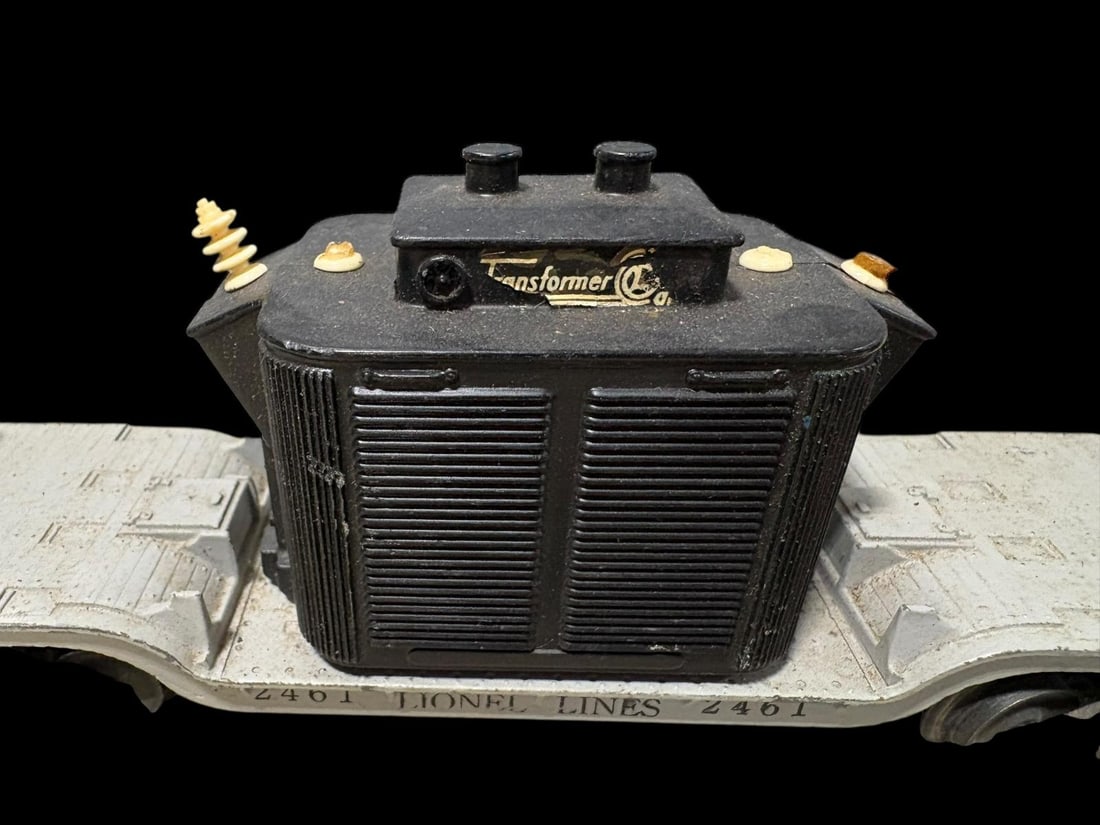 Estate Lot of 7 Vintage Lionel Trains - O Gauge - 9