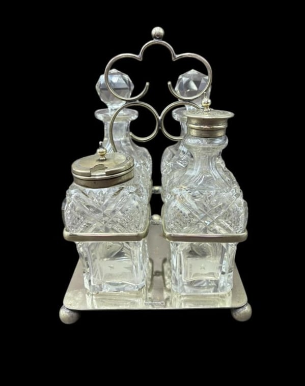 White Star Line Art Deco Crystal & Silver Plate Cruet Set: White Star Line Art Deco Crystal & Silver Plate Cruet Set. The White Star Line was a British shipping line. White Star branded their services by focusing more on providing comfortable passages for