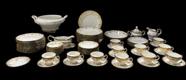 Weimar Porzellan -White & Gilt Gold Floral 78 pc Fine China Set Katharina 14051 (1 of 20)