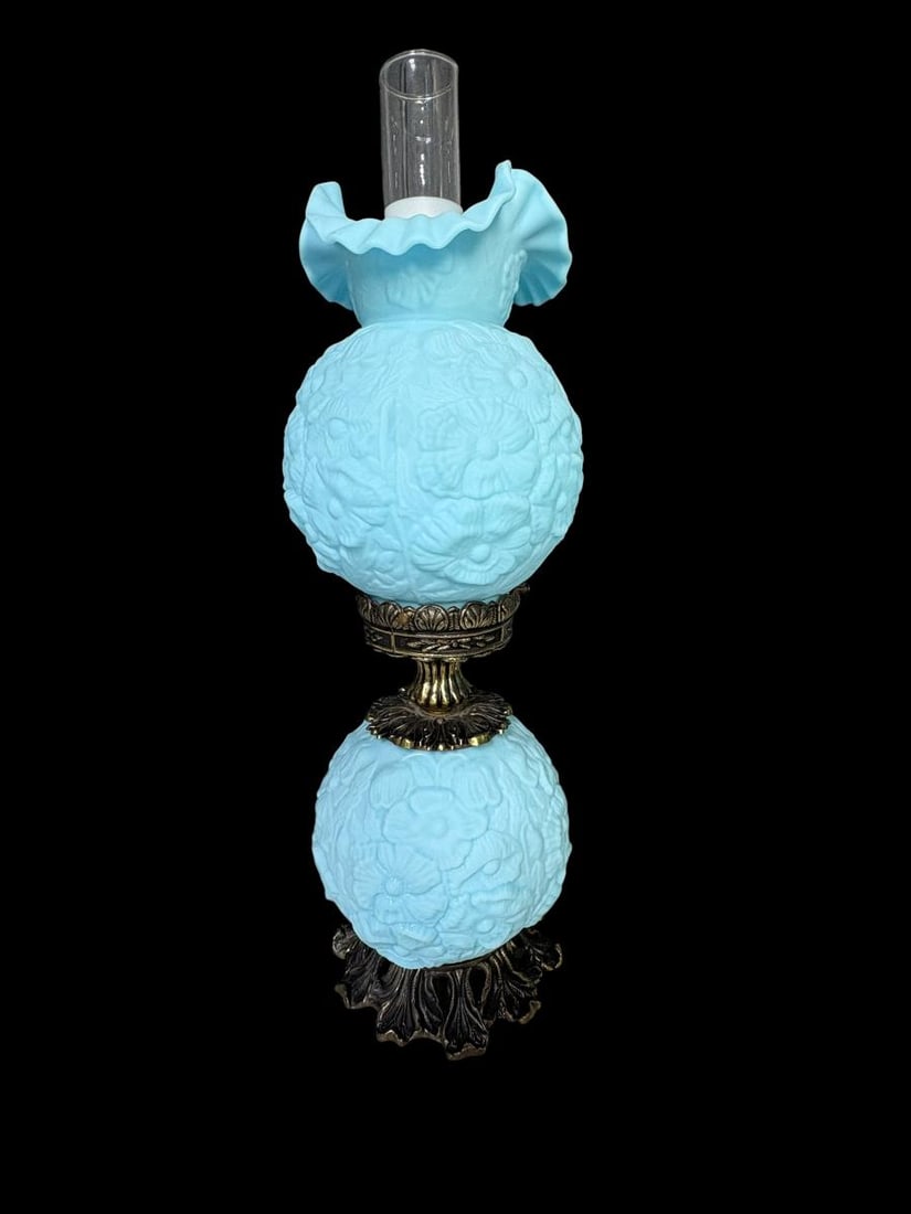 Vintage Fenton "Poppy" Gone With the Wind Blue Table Lamp - 2