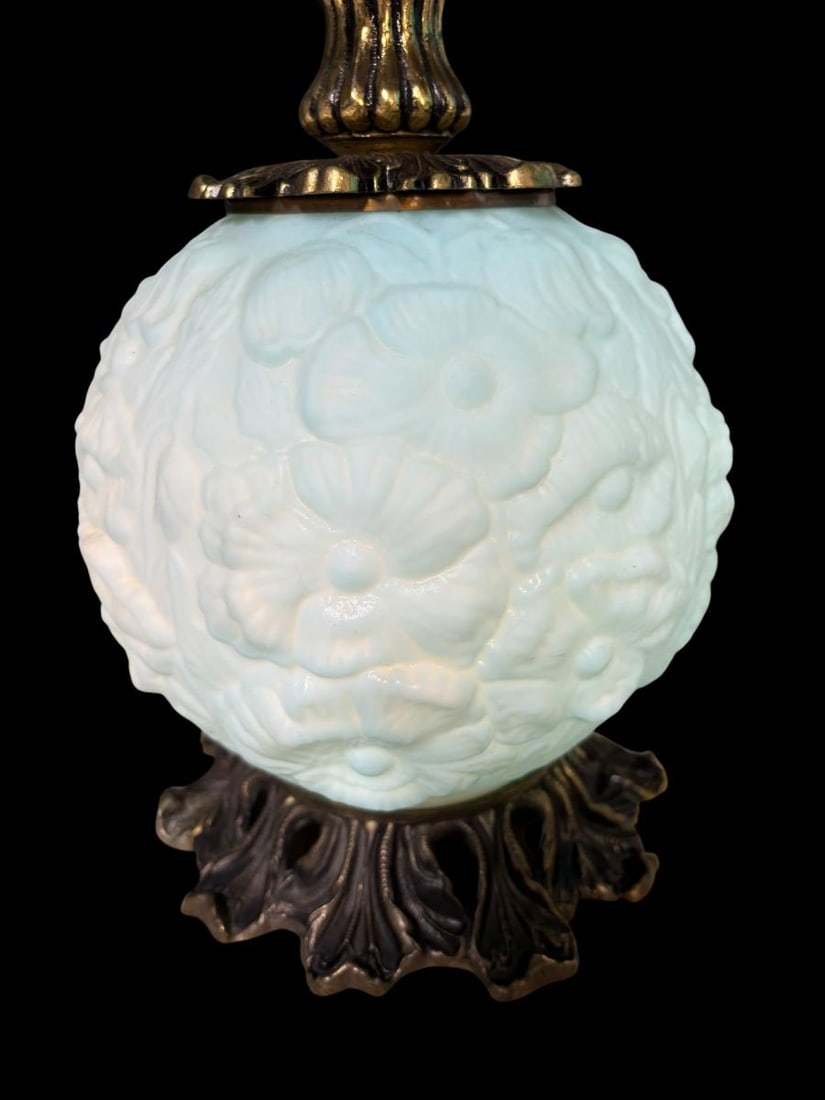 Vintage Fenton "Poppy" Gone With the Wind Blue Table Lamp - 9