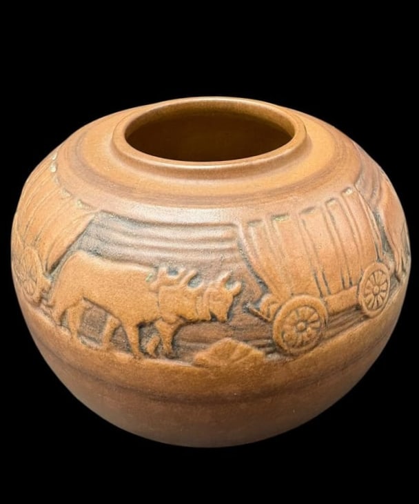 Arts & Crafts - University of North Dakota Signed Pottery Bowl School of Mines , signed M Cable - 4
