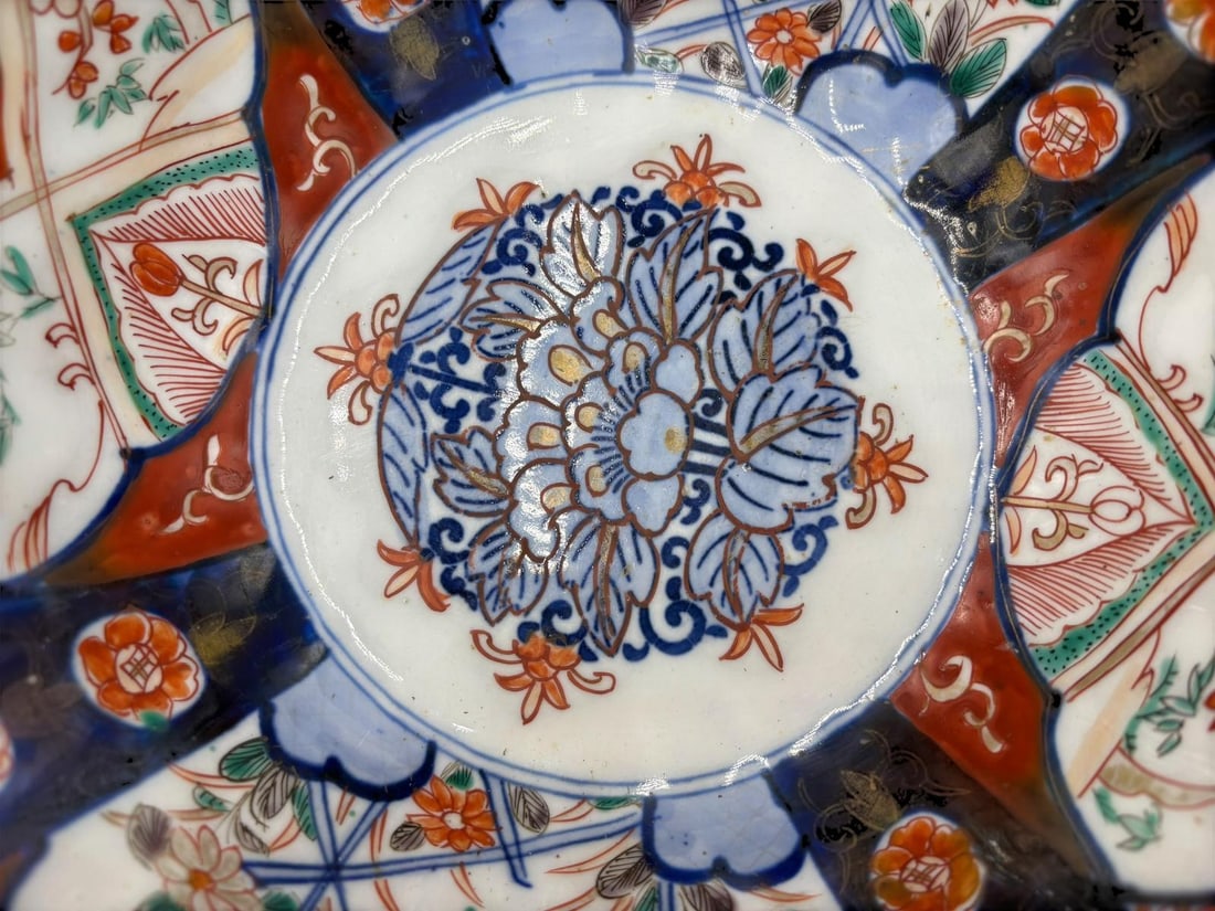 Estate Lot of 3 Imari & Chinese Export Fruit & Butterfly Pattern Platter - 5
