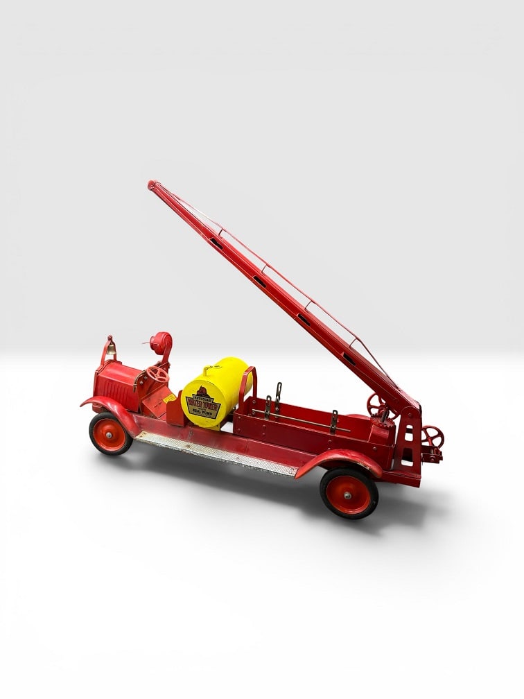 1920's Genuine Keystone Pressed Steel Water Tower 33" Fire Truck: 1920's Genuine Keystone Pressed Steel Water Tower 33" Fire Truck. This wonderful collectible truck was modeled after a Packard, has the original "Keystone Water Tanker" decals, brass bell and function