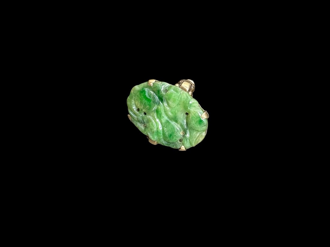 Estate Lot of 7- 14k & 10K Gold Rings Cameo, Jade, Diamonds 22.28 grams total wt - 7