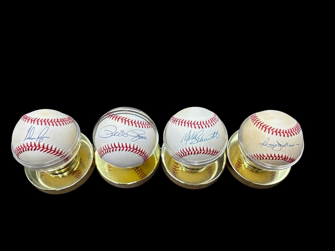 Estate Lot of 4 Autographed Baseballs Nolan Ryan, Pete Rose, Mike Schmidt, Reggie Jackson: Estate Lot of 4 Autographed Baseballs Nolan Ryan, Pete Rose, Mike Schmidt, Reggie Jackson . These are from a local estate and the signatures are believed to be authentic. 1). Lynn Nolan Ryan Jr. (B 01