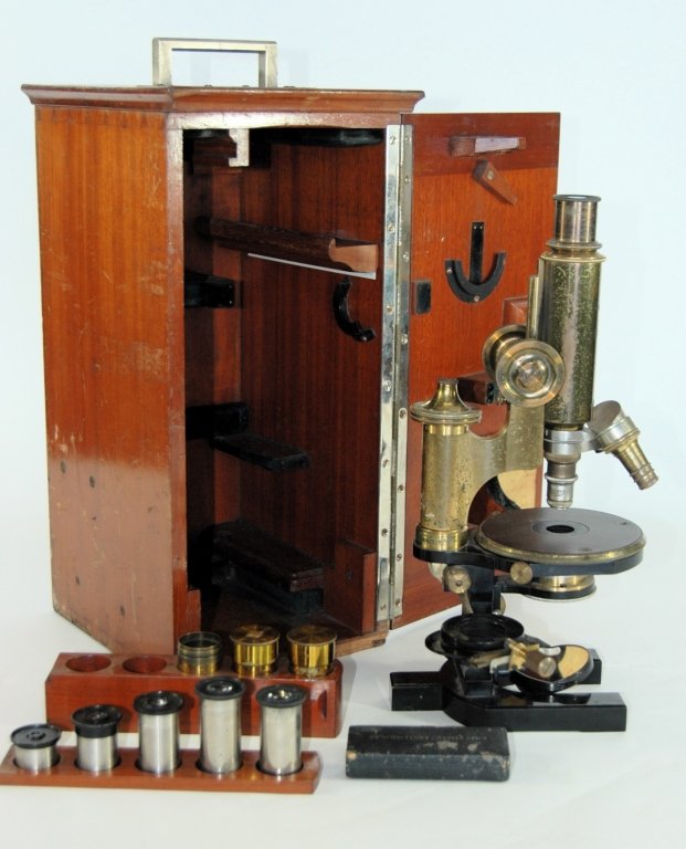 Carl Zeiss Jena Microscope: Carl Zeiss Jena Microscope No. 18011, brass eye pieces, lens, fitted box, missing lock and lens holder. Box 8.5 x 14.5 x 6.5.