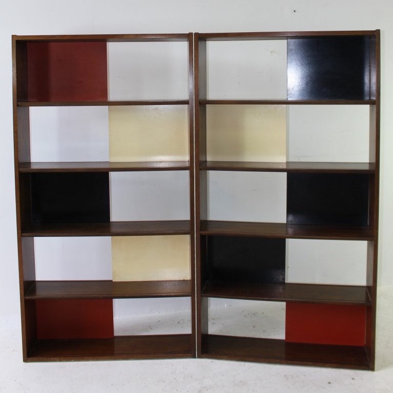 Evans Clark for Glenn of California Room Divider: Rare Evans Clark for Glenn of California, Mid-century modern, hinged two part walnut room divider, all original multi-colored laminate panels. Open 60" x 64" x 8", closed 60" x 32" x 16", signed twice