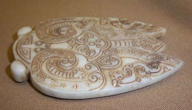 White Jade Shang Dynasty beetle: White Jade Shang Dynasty beetle 3.5 x 2.5 Auction Estimate 500-800