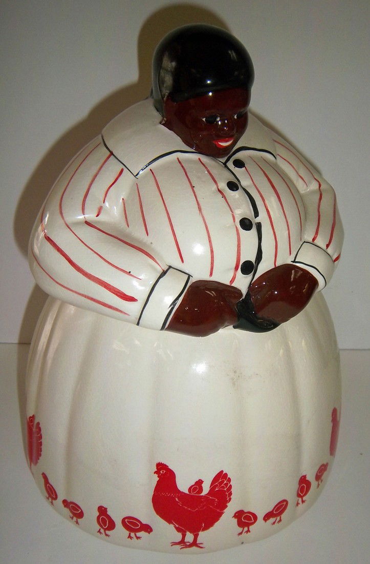 McCoy pottery Mammy cookie jar: McCoy pottery Mammy cookie jar Auction Estimate 100-200