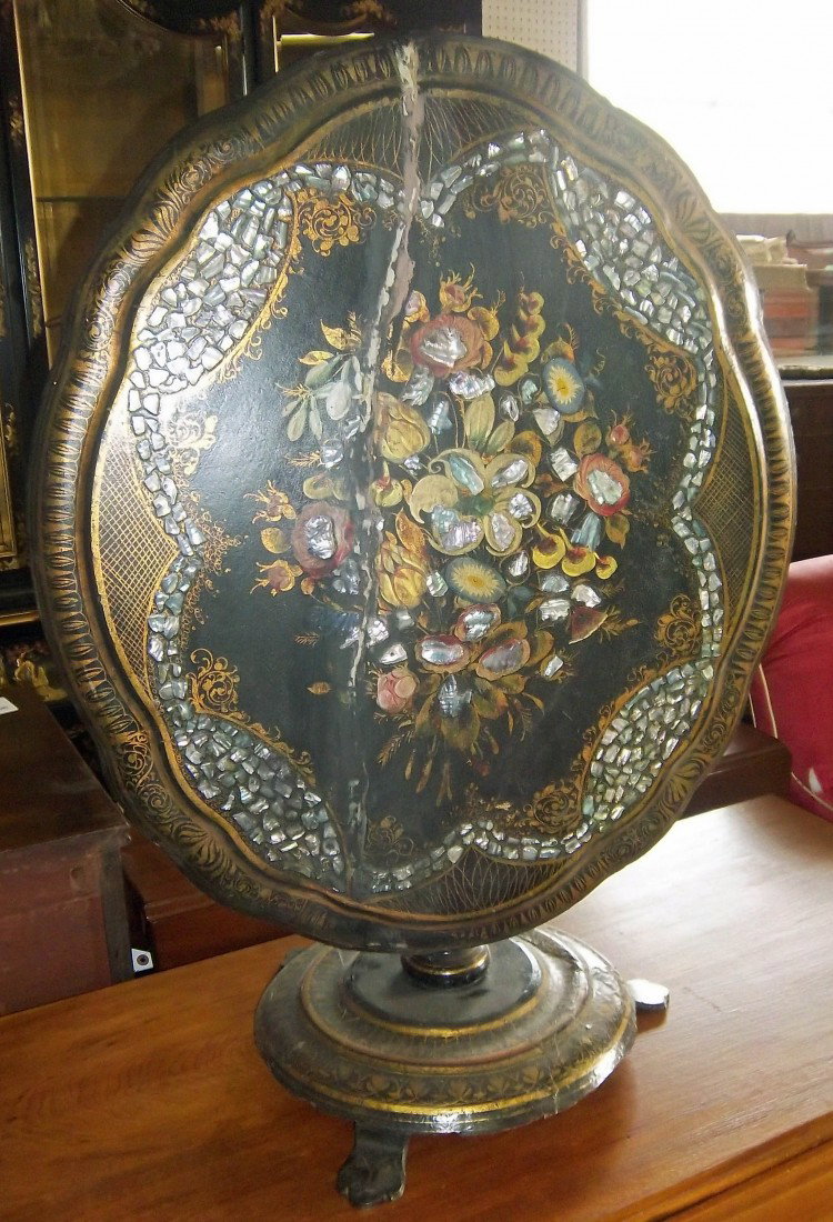 19th C. paint dec. papier mache tilt top table: 19th C. paint decorated papier mache tilt top table 18"h Auction Estimate 200-400