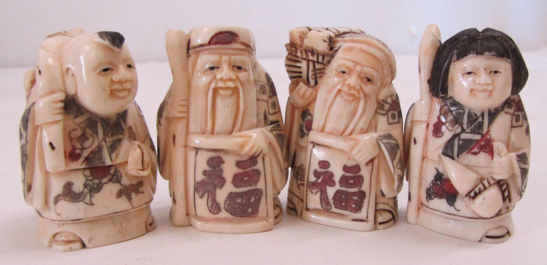Set of 4 Bone Netskis: Set of 4 Bone Netskis 2"h Auction Estimate 50-150
