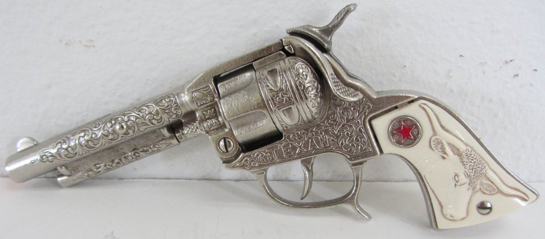 Texan toy pistol: Texan toy pistol Auction Estimate 100-200